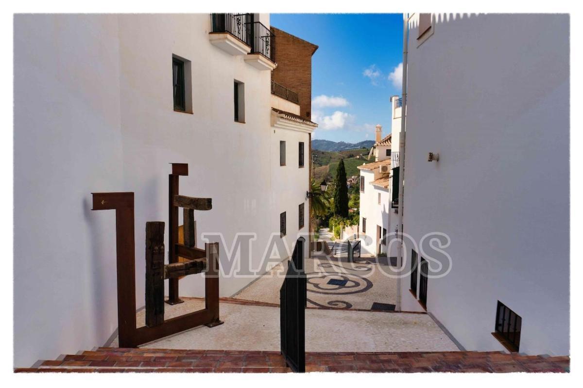 New Sunset Views Apartment Torrox Ngoại thất bức ảnh